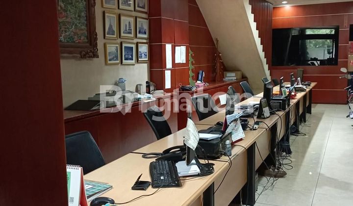 CIDENG BARAT SHOPHOUSE