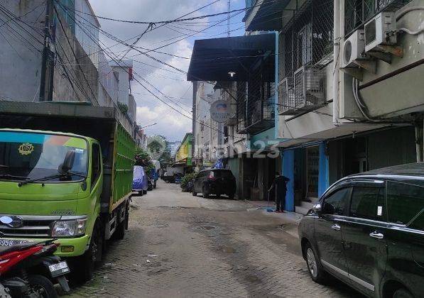 Ruko Sunter Pinggir Jalan Dalam Komplek Dengan Luas 75m Hadap Selatan Cocok Untuk Usaha Expedisi,kantin  2