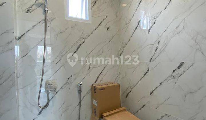 Dijual Gedung di daerah Cawang, lokasi strategis Dijual Gedung di daerah Cawang, lokasi strategis