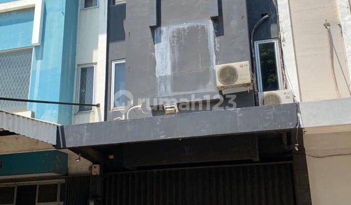 Ruko Puri Grisenda 5x15 Hadap Barat,3,5 Lantai,cocok Untk Office,showroom,tempat Les Ruko Puri Grisenda 5x15 Hadap Barat,3,5 Lantai,cocok Untk Office,showroom,tempat Les