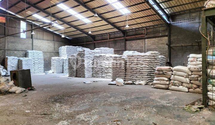 Gudang di Cibolerang, Bandung 2.000 m