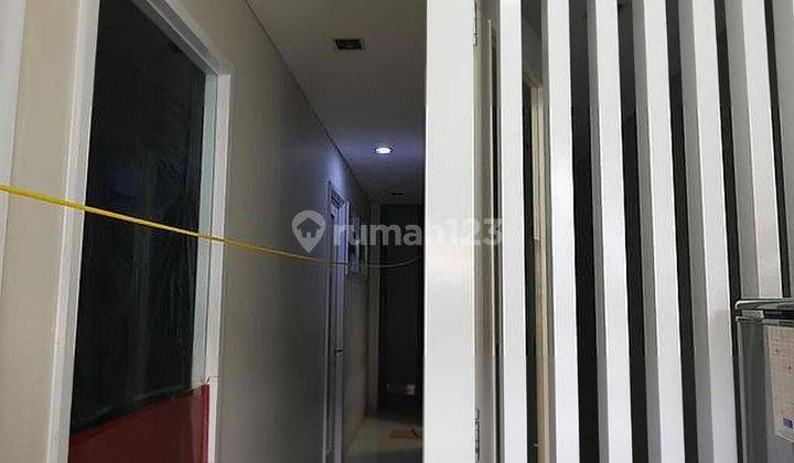 Ruko 4,5 Lantai Di  Komplek Pusat Niaga Roxi Mas 2