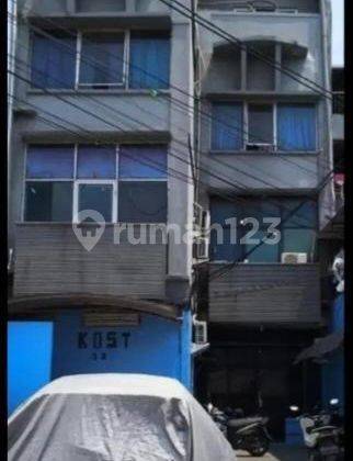 Kost jalan Kartini Jakarta pusat 1