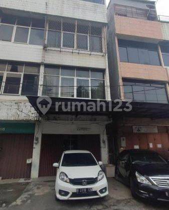 Ruko cepat 4 lantai Siap pakai Baru di cempaka putih, Jakarta pusat 1