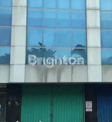 RUKO 3 LANTAI DI TAMAN BSD SEPONG