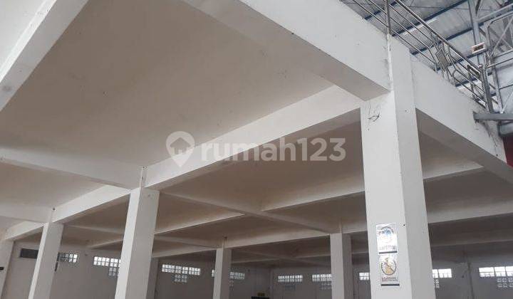 Gudang 2 lt di Prigen Pasuruan  2