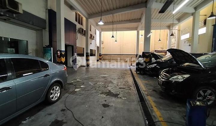 Turun Harga Gedung Ex Showroom di Raya Kartini, 4Lantai Ada Lift