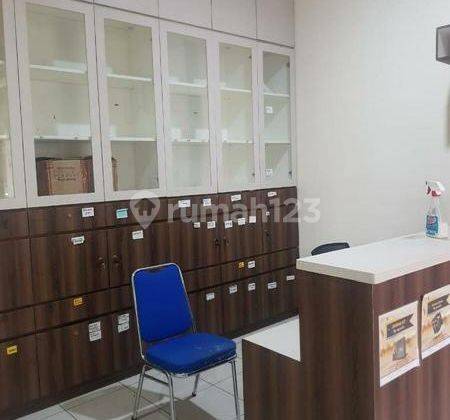 Disewakan Ruko furnished 2 lantai untuk kantor Grandwisata Bekasi 1