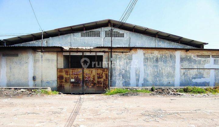 GUDANG PANGKALAN TRUCK SEMARANG 2