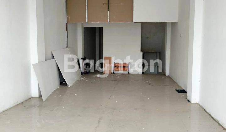 RUKO 3 LANTAI Ex KANTOR LOKASI STRATEGIS BEBAS BANJIR 2