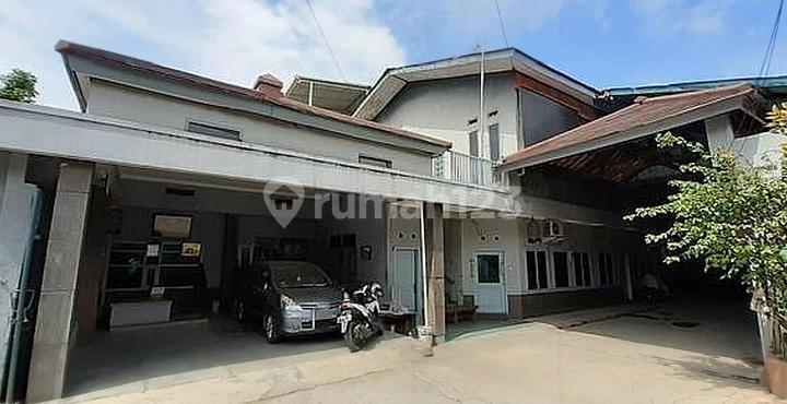 Quick Sale: Warehouse on Jl. Moh Toha, close to the Highway & City Center. Quick Sale: Warehouse on Jl. Moh Toha, close to the Highway & City Center.