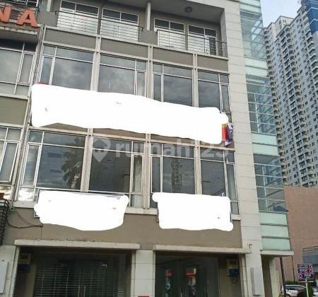 Ruko gandeng Sudirman Park