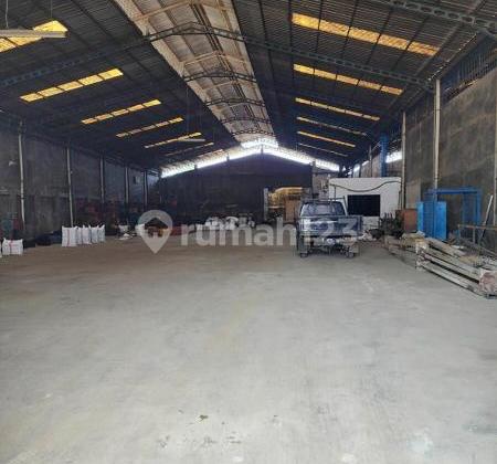 CEPAT GUDANG STRATEGIS DI JALAN RAYA PERANCIS, TANGERANG