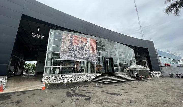Sq M, Showroom for Sale in Cibubur Area