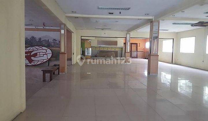 Ruang usaha di Jalan Setiabudi cocok untuk CAFE, Kantor, Kuliner, Restoran 1