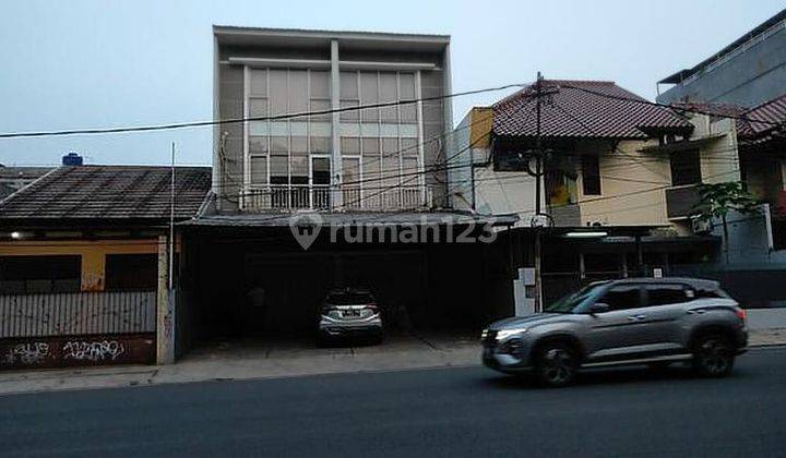 Ruko Gandeng 2 UNIT Di Bintaro JAKARTA. BANGUNAN 3 LANTAI 1