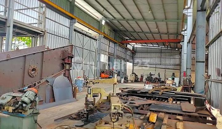 Pabrik conveyor aktif di Bantar Gebang Bekasi Pabrik conveyor aktif di Bantar Gebang Bekasi