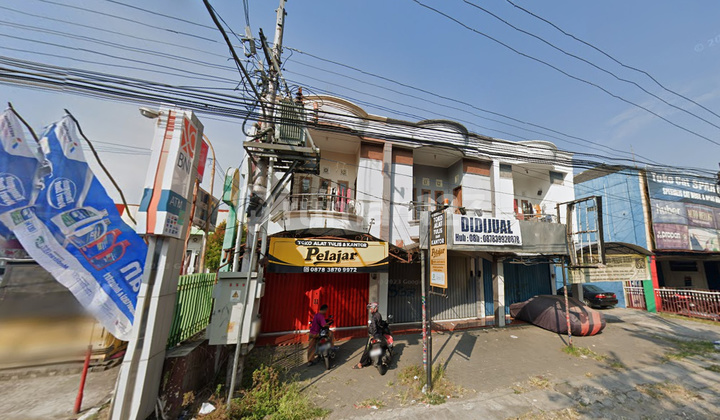 Ruko 2 Lantai Lokasi Strategis Di Jalan Godean 2