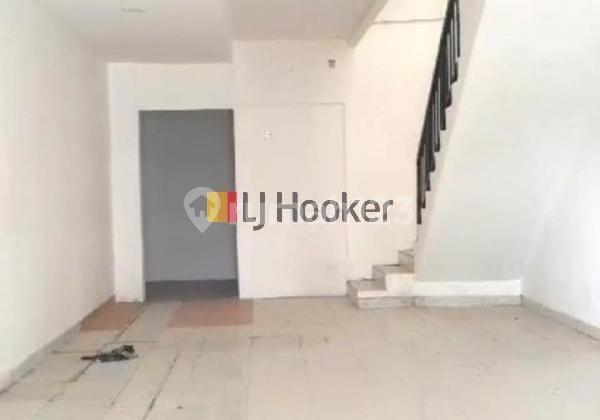 Ready-to-Use 3-Storey Shop House in Meliawalk Area, Graha Raya 2