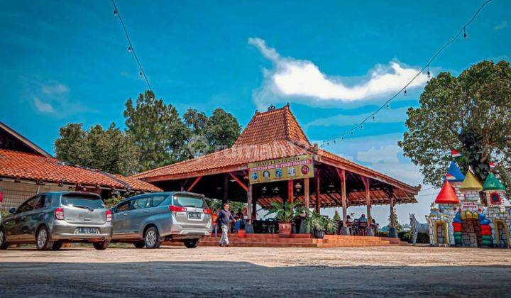 Restoran Cafe Terkenal Di Cipayung Megamendung Puncak Bogor  1