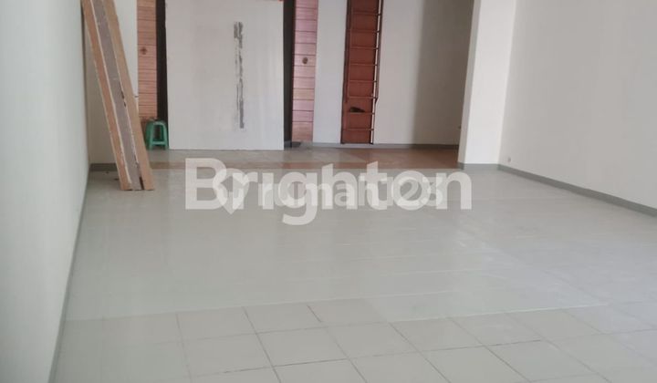 KANTOR DI LOKASI STRATEGIS