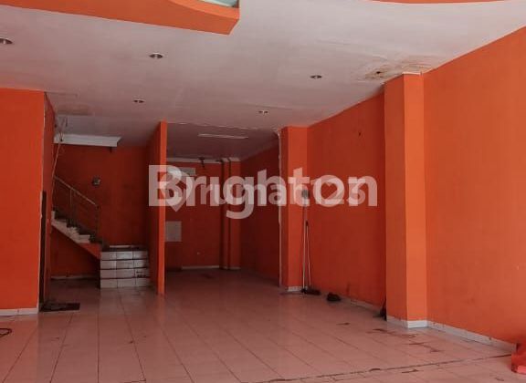 RUKO STRATEGIS 3 1/2  LANTAI DI JAKARTA SELATAN 2