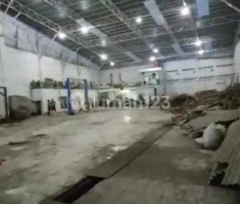 Jual atau Sewa Bangunan Ex. Showroom Mobil di Jurumudi Tangerang Jual atau Sewa Bangunan Ex. Showroom Mobil di Jurumudi Tangerang