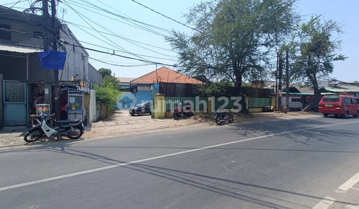 Gudang 300 meter dari Jl Bekasi Raya di Tipar Cakung, Luas 1.760m2 Gudang 300 meter dari Jl Bekasi Raya di Tipar Cakung, Luas 1.760m2
