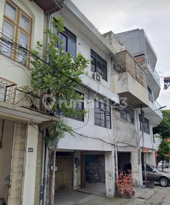 For Sale: Bongkaran Street Shophouse, North Surabaya