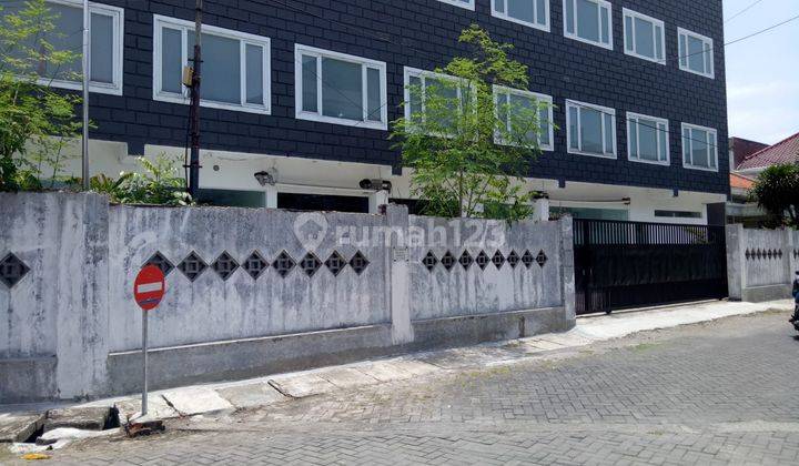 Office Building Putat, 48 Ruang Kantor, Dekat Akses Tol Satelit 1