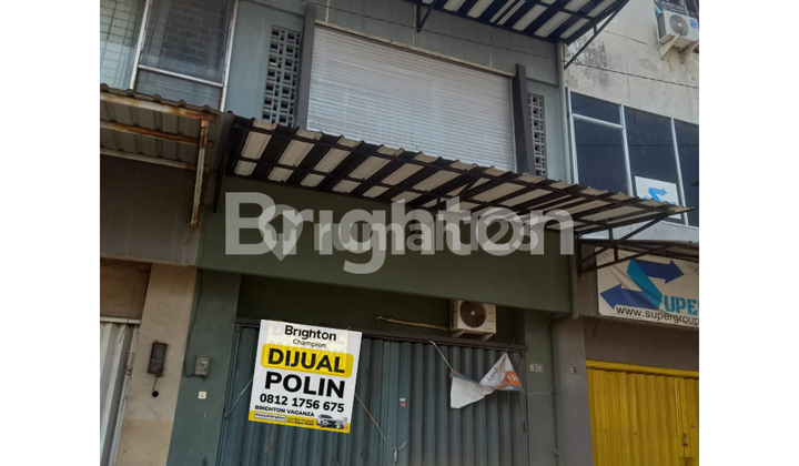 Margomulyo Antropolis 3-story shop house in West Surabaya 1