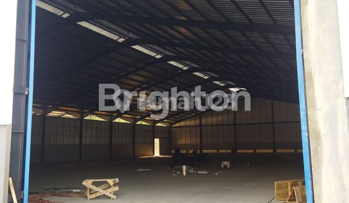 New Warehouse Ready for Use in the Gandi Gatot Subroto Industrial Area. New Warehouse Ready for Use in the Gandi Gatot Subroto Industrial Area.