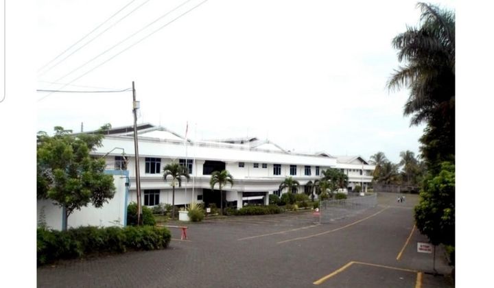 Former Garment Factory Near Ungaran Toll Exit In Pringapus 1