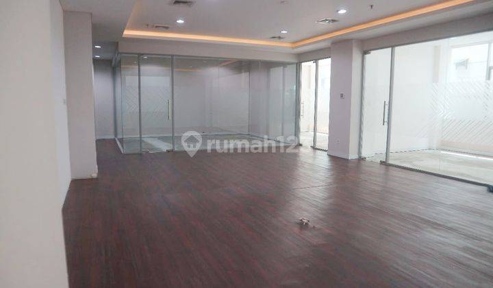 Office Space Wisma Prima 753 M² 2