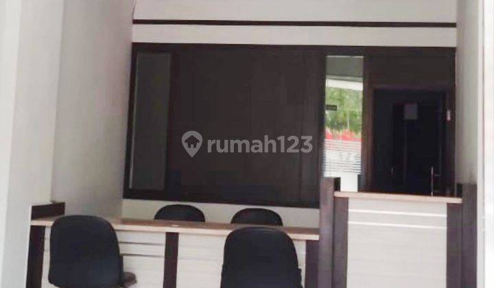 RUKO 3LANTAI TERAWAT SIAP PAKAI DI TENGAH KOTA 2