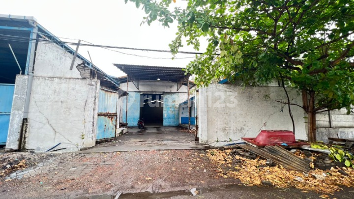 Gudang Suri Mulia Permai Margomulyo  Surabaya Barat