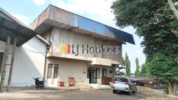 Gudang siap pakai di Setiabudi 1