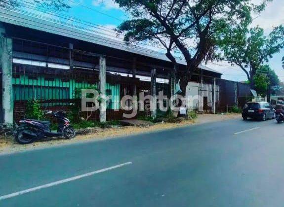 STRATEGIS, HITUNG TANAH SAJA. PINGGIR JALAN BESAR WIRUN MOJOLABAN 2