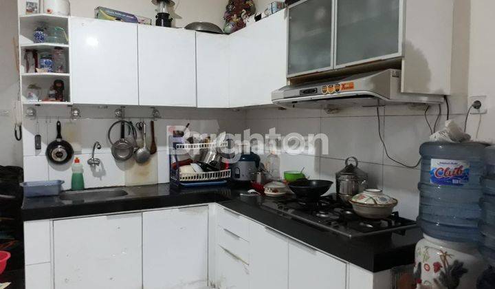 Ruko 2 Lantai Lokasi Strategis di Wonokromo, Surabaya 2