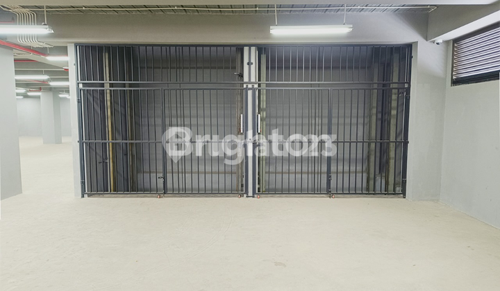 Gudang Studio Live an Online di Pluit Karang Karya