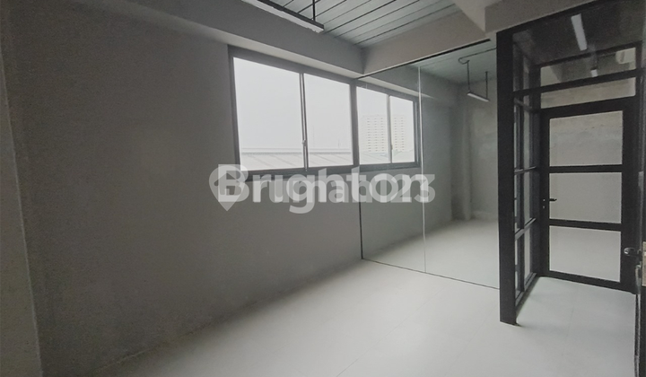 Disewkan Bulanan dan Tahunan Kantor Studio Live an Online di Pluit Karang Karya