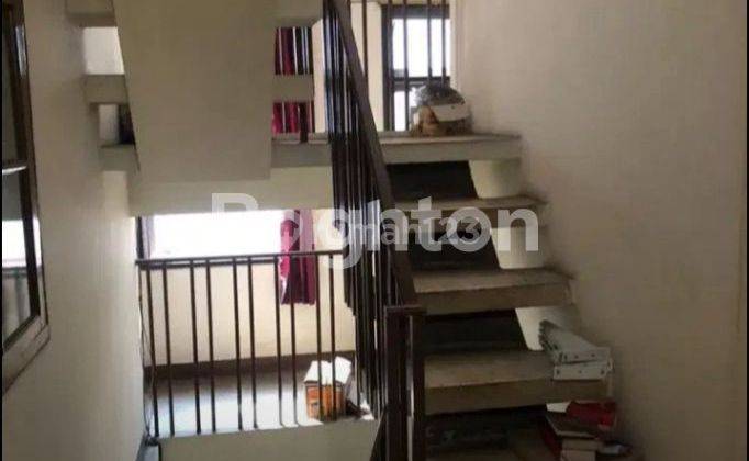 RUKO TAMAN SARI MANGGA BESAR JAKARTA BARAT - 2 1/2 LANTAI 2