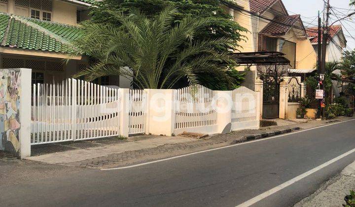 Rumah di Pengadegan Pancoran Jakarta Selatan 1