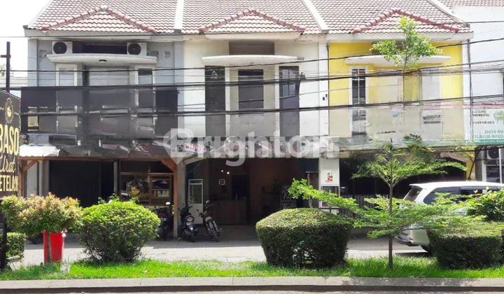 Ruko di komplek Bumi Adipura, Gedebage