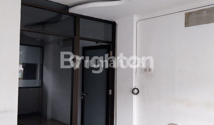 RUKO  3 LANTAI DI PASAR MINGGU