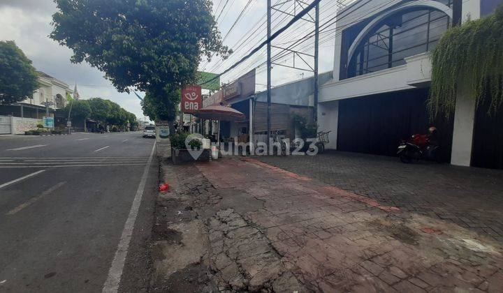 kan Ruang Usaha Lokasi Strategis Dekat Wisata Alun Alun Selatan Yogyakarta 2