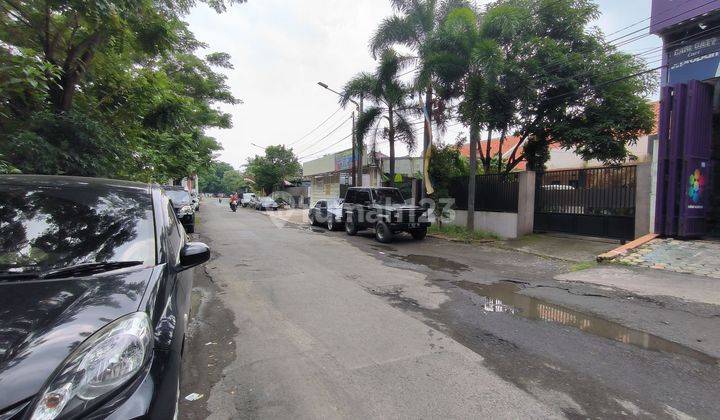 Rumah usaha nol jalan raya di daerah rungkut 1