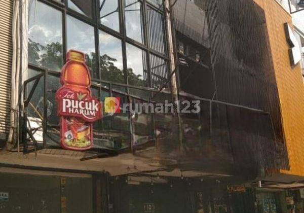 Ruko di Boulevard Raya cocok untuk Kantor atau Usaha 1