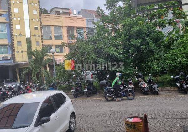 Ruko 3 12 lantai di Cempaka Mas Jakarta Pusat 2