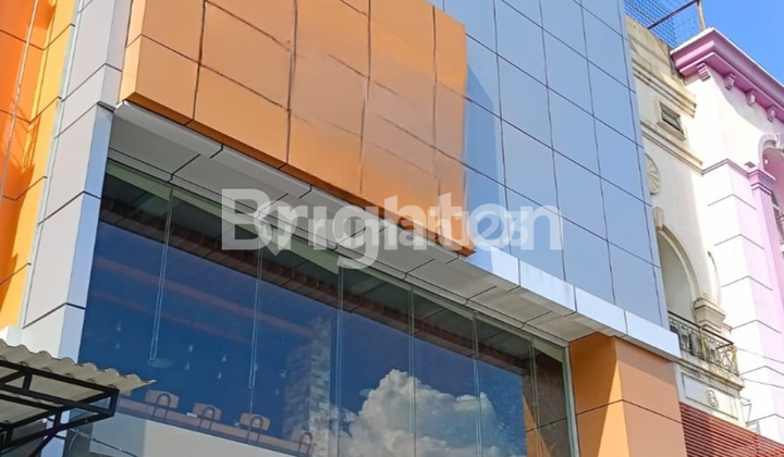 Ruko Gandeng tepi jalan strategis Pluit Jakarta Utara Ruko Gandeng tepi jalan strategis Pluit Jakarta Utara